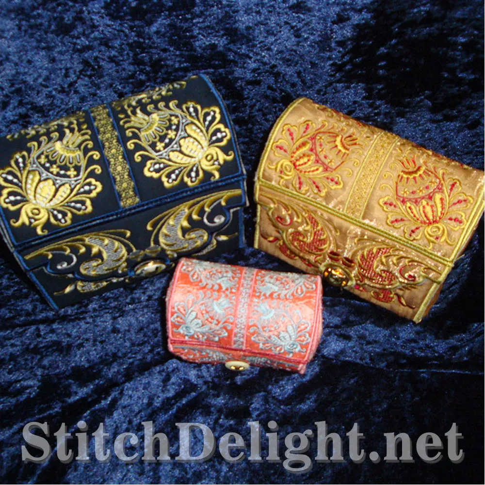 AE006 Goldwork Treasure Chest