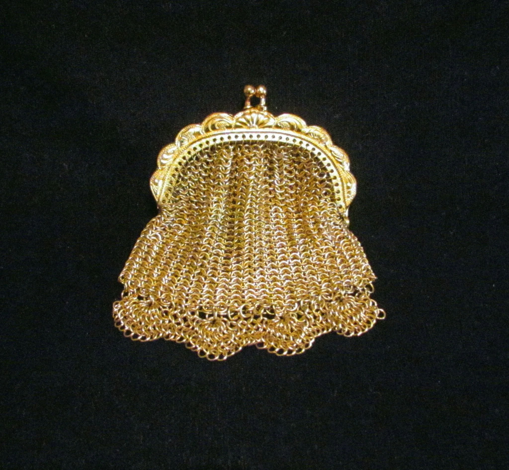 Antique Gold Mesh Purse Chainmail Clutch Change Coin Purse