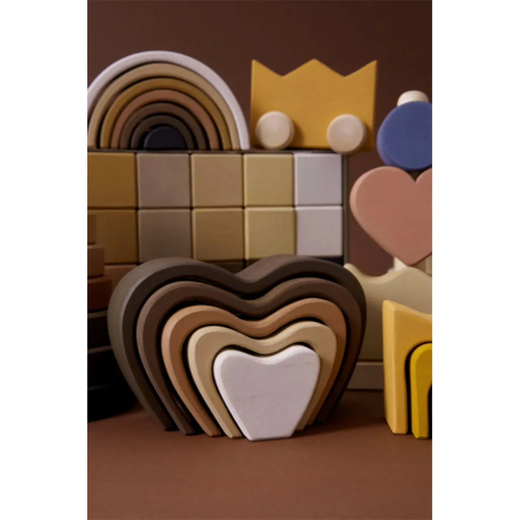 Heart Arch Stacker