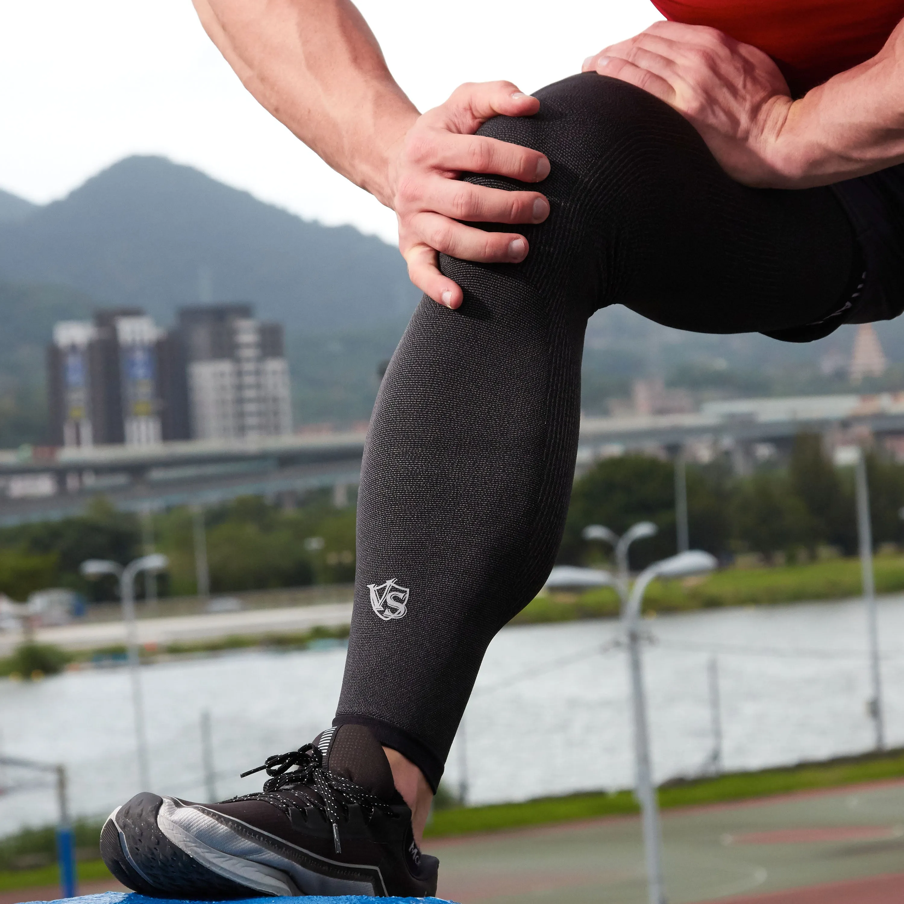 Recovery Compression Full Leg Sleeve 1 PC (Dark Grey)