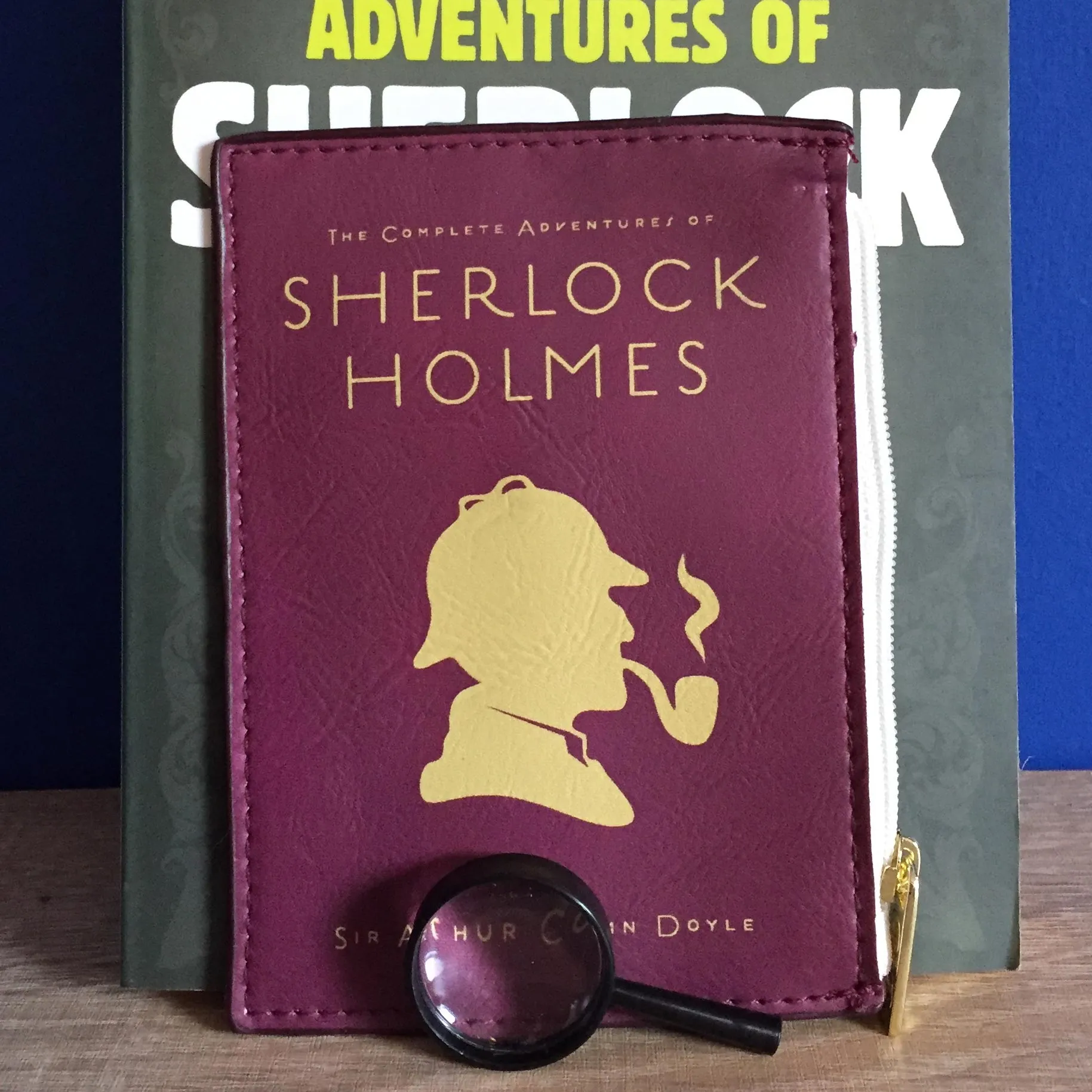 Sherlock Holmes Silhouette Burgundy Book Coin Purse Card Wallet