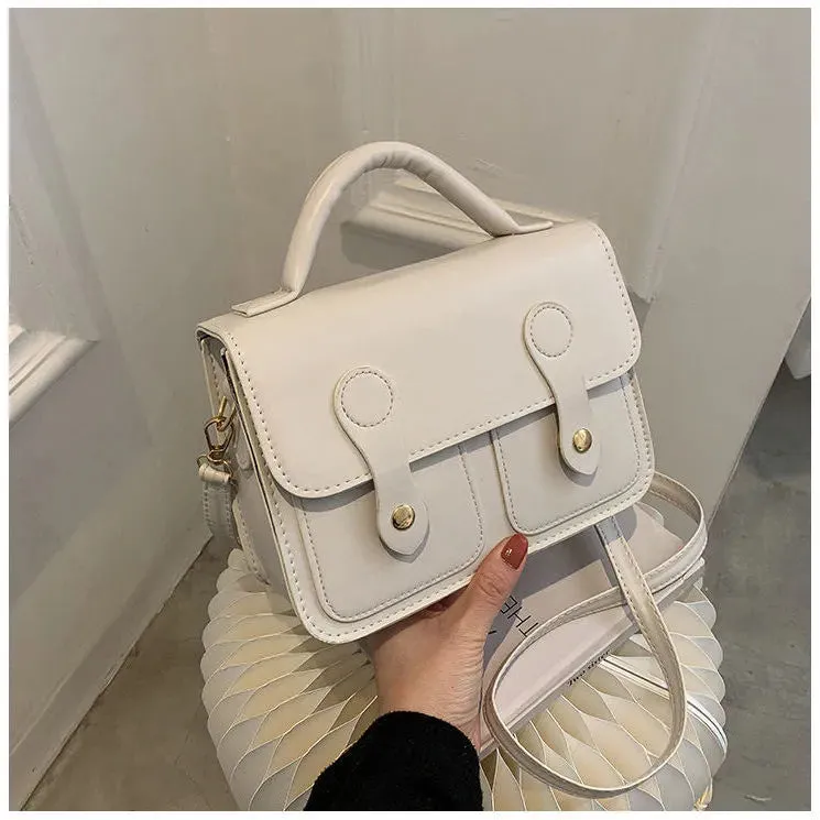 Uniwim That Girl Shoulder Bag