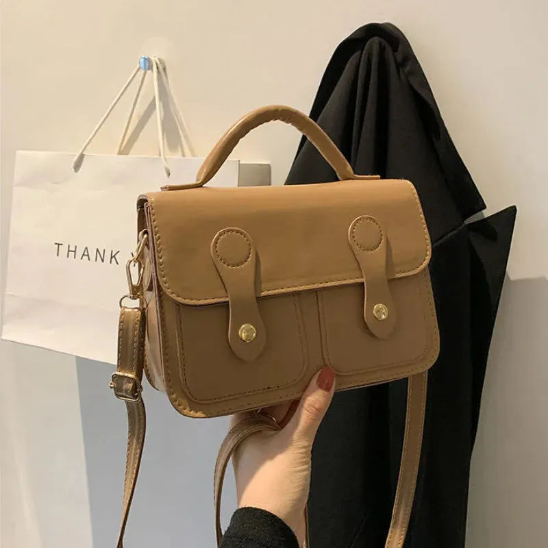 Uniwim That Girl Shoulder Bag