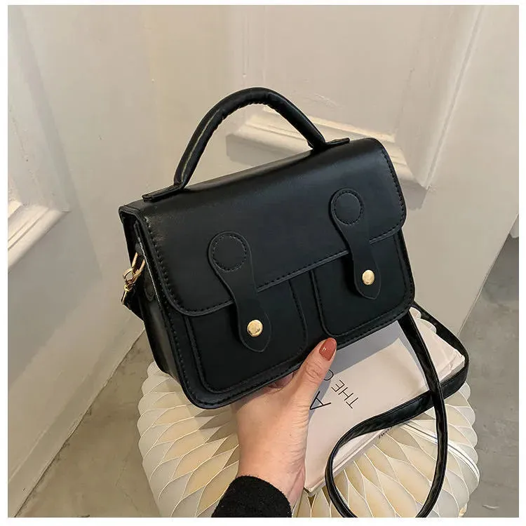 Uniwim That Girl Shoulder Bag