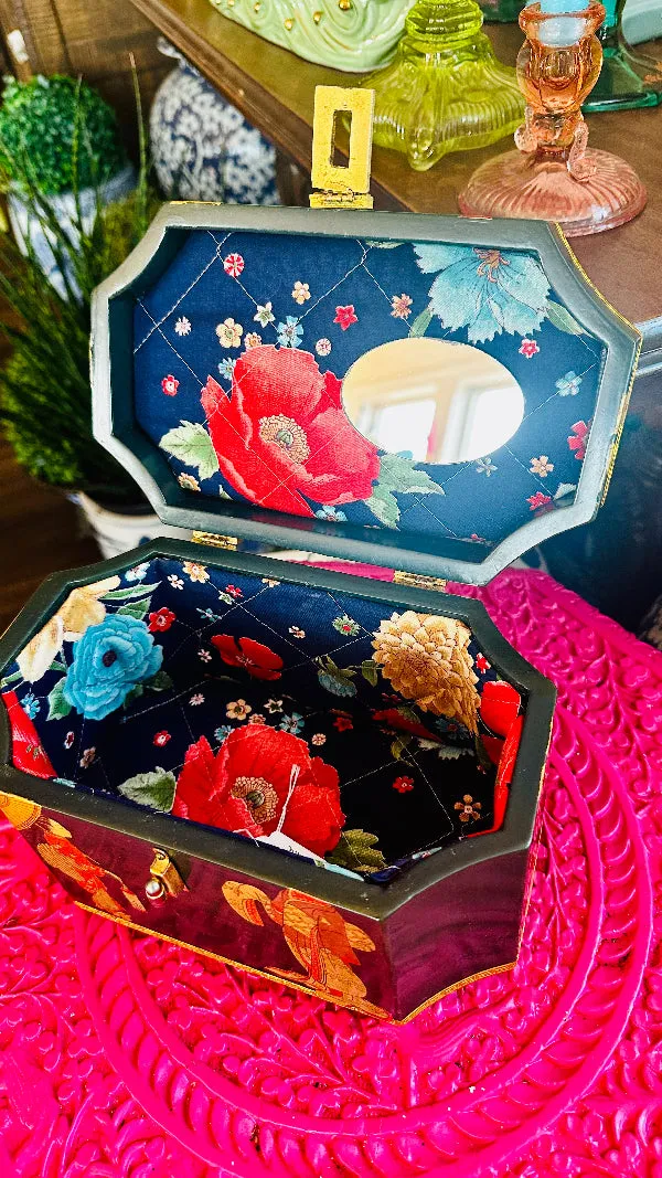 Vintage Box Purse - Chinoiserie